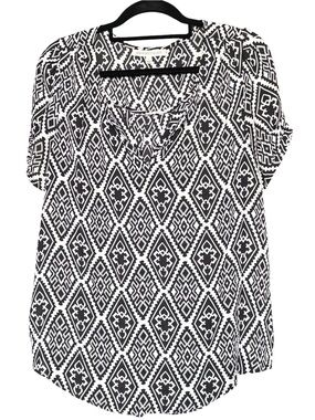 Women's Daniel Rainn short sleeve V-neck black & white lightweight blouse